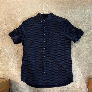 American eagle button up short sleeve shirt